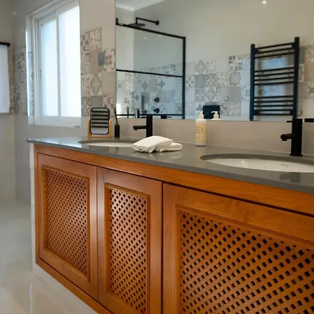 Luso Heated Pool - Spacious & Peaceful Villa Moncarapacho