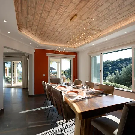 Villa Luso Heated Pool - Spacious & Peaceful Moncarapacho