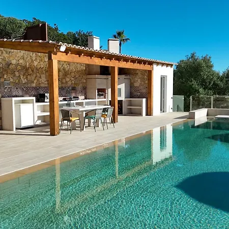Luso Heated Pool - Spacious & Peaceful
