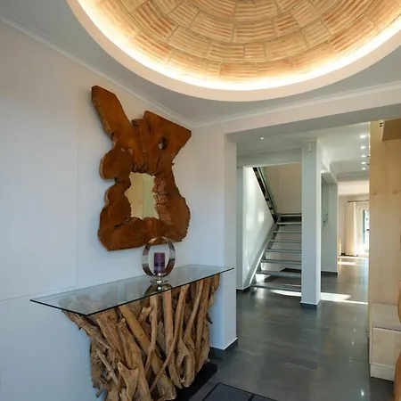 Luso W/ Heated Pool - Spacious & Peaceful ゲストハウス