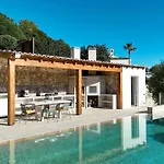 Luso W/ Heated Pool - Spacious & Peaceful