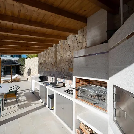 Luso Heated Pool - Spacious & Peaceful Villa Moncarapacho