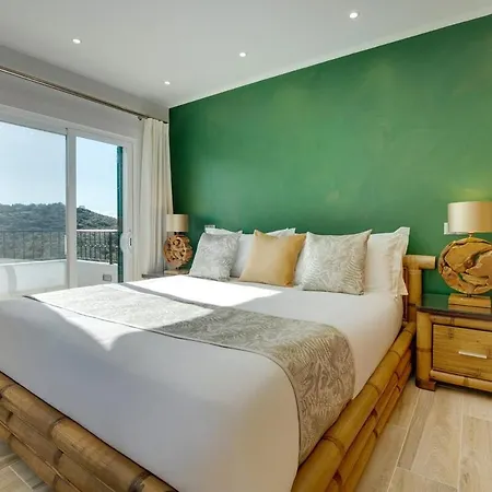 Luso W/ Heated Pool - Spacious & Peaceful