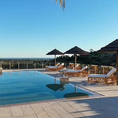 Luso W/ Heated Pool - Spacious & Peaceful Moncarapacho