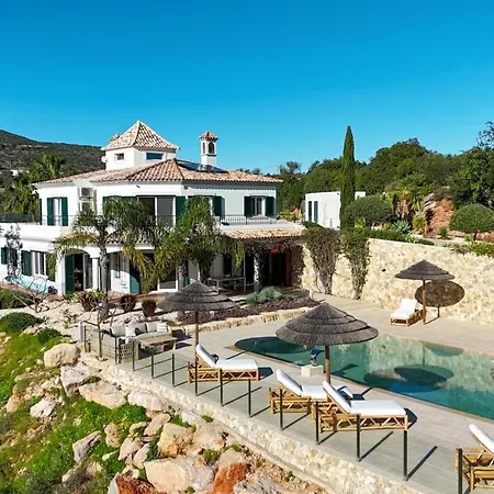 Casa de hóspedes Luso W/ Heated Pool - Spacious & Peaceful