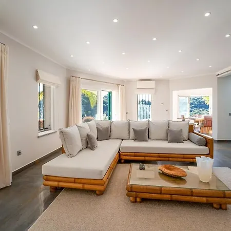 Luso W/ Heated Pool - Spacious & Peaceful Penzion Moncarapacho