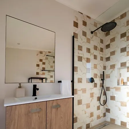 Luso W/ Heated Pool - Spacious & Peaceful Penzion Moncarapacho