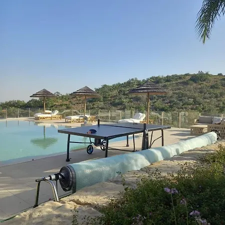 Luso W/ Heated Pool - Spacious & Peaceful Konukevi Moncarapacho